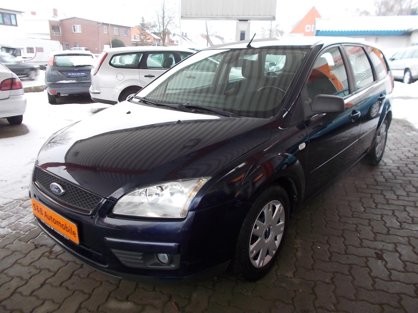Ford Focus Turnier II Style WENIG KM TÜV ZR NEU