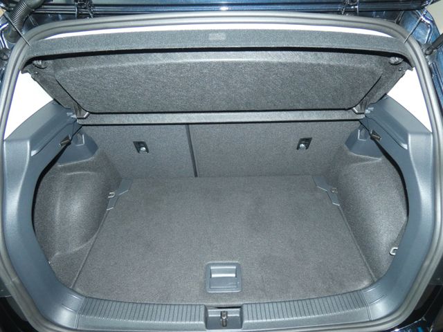 T-Cross 1.0 TSI Life NAVI KAMERA TRAVEL APP LED