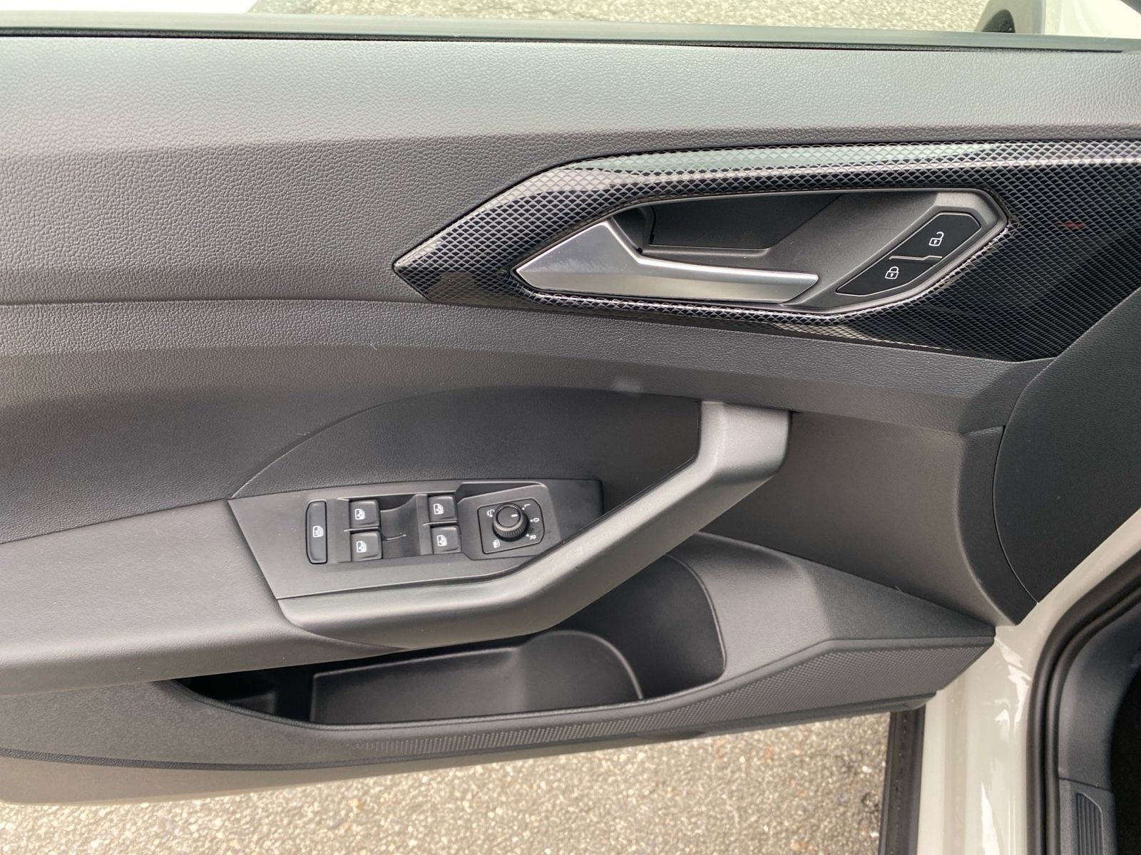 Volkswagen T-Cross - Bild 12