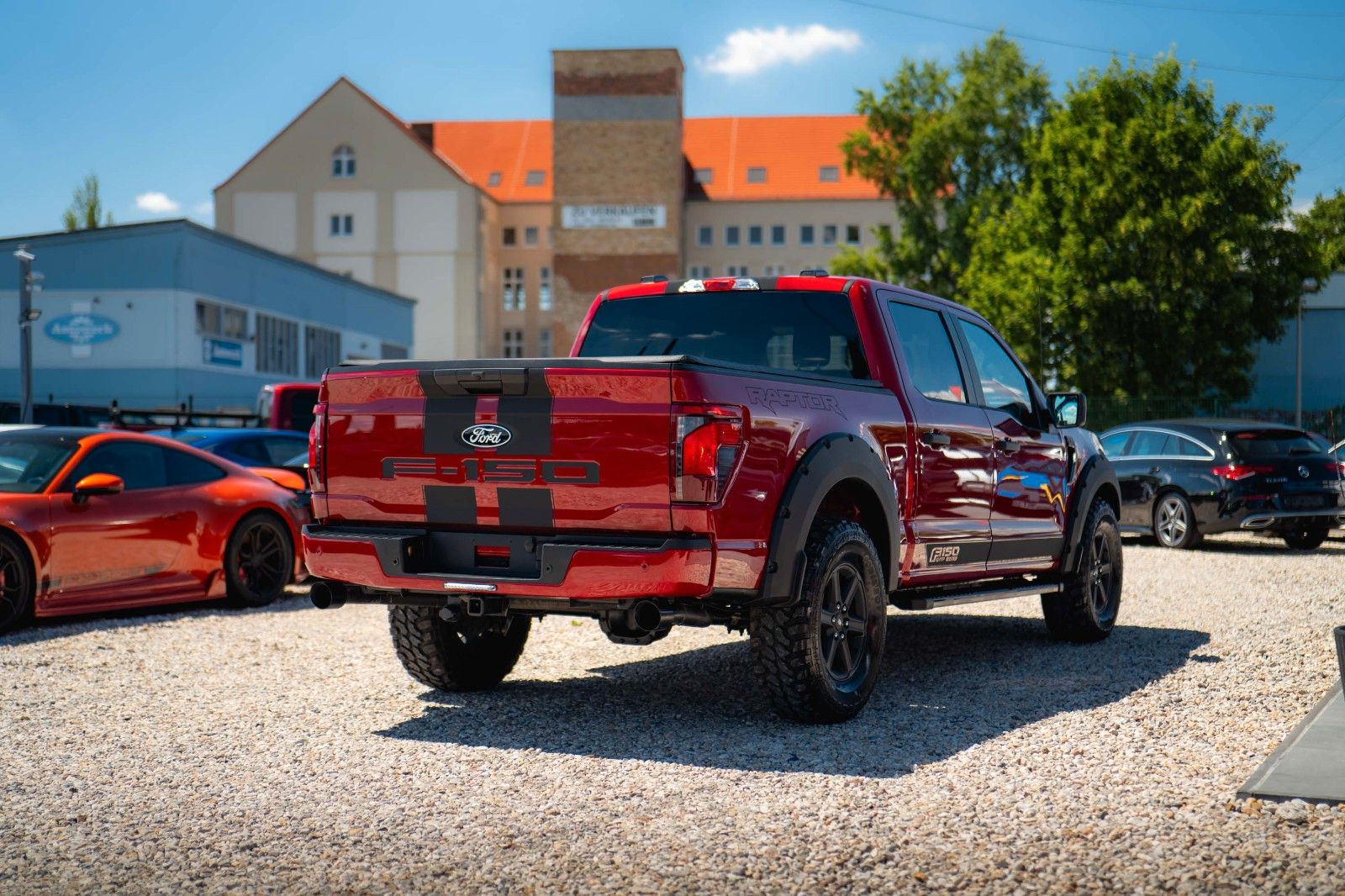 Fahrzeugabbildung Ford F150 5.0L V8 4x4 Offroad SuperCrew RAPTOR 19%