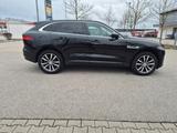 Jaguar F-Pace 30d AWD 300 Automatic, 20 Zoll, LED - Jaguar F-Pace von privat
