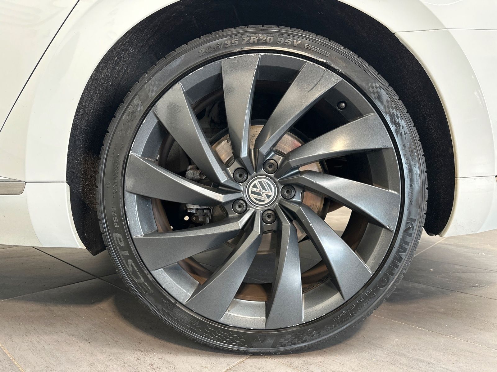 Volkswagen Arteon 2.0 TSI DSG R-Line NAV+LED+PANO+360°+ACC imagem 3