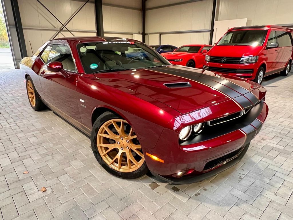 Dodge Challenger