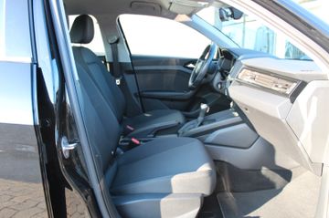 Fahrzeugabbildung Audi A1 Sportback 30 TFSI S line