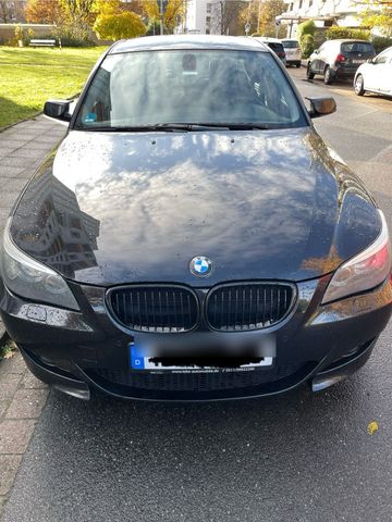 BMW 523i 190 PS