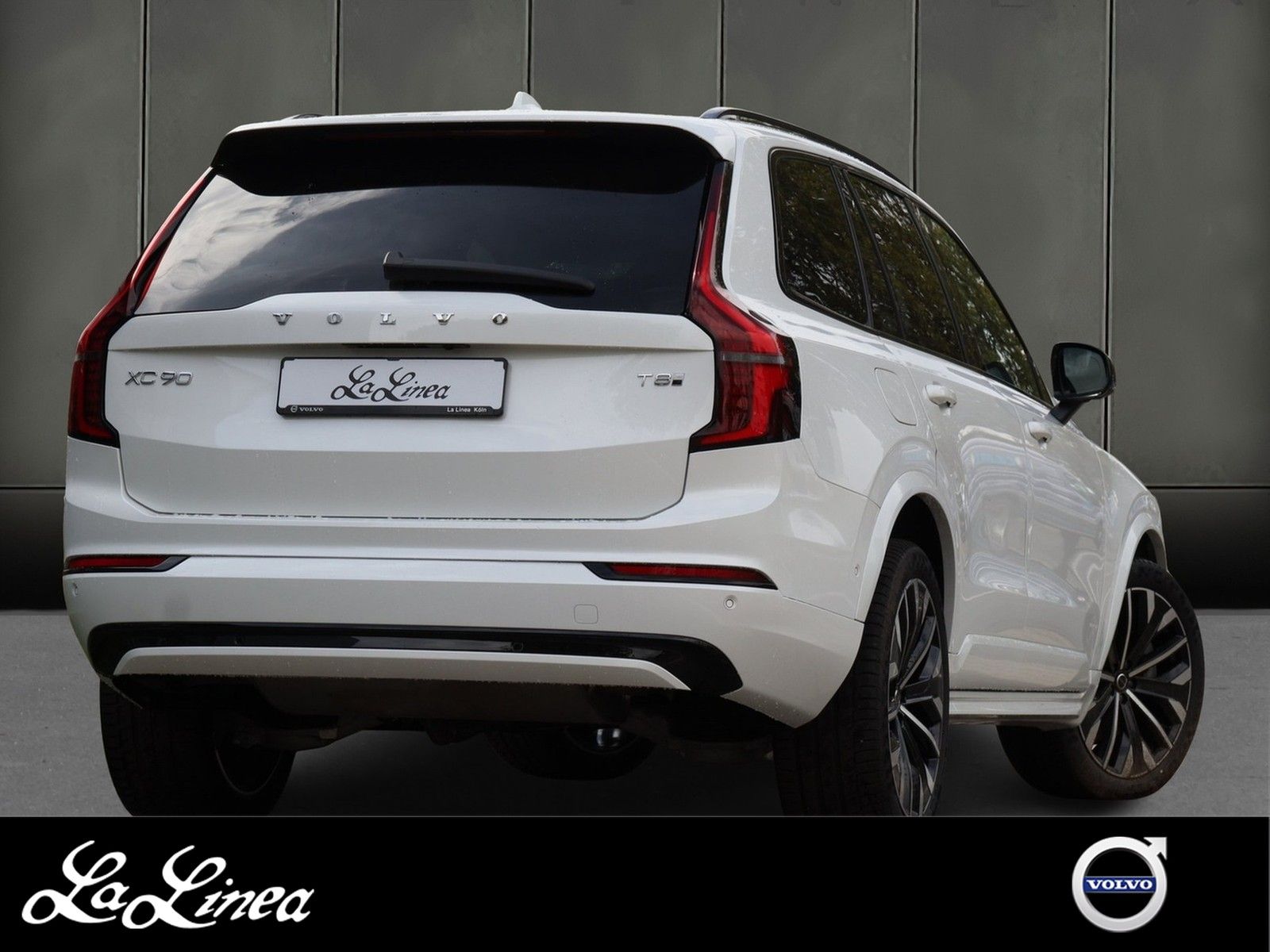 Volvo XC90 T8 AWD Ultra Dark NP:106.510,-//FOUR-C/B&W/ imagem 2