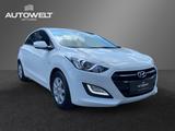 Hyundai i30 1.6CRDi blue Classic 8-fach - Hyundai i30 Gebrauchtwagen in Bielefeld