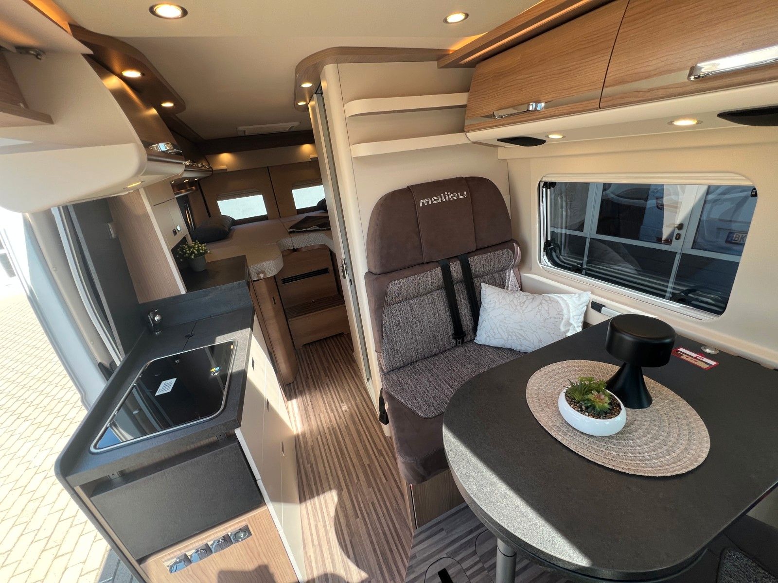 Fahrzeugabbildung Malibu Van diversity GT skyview 640 LE K