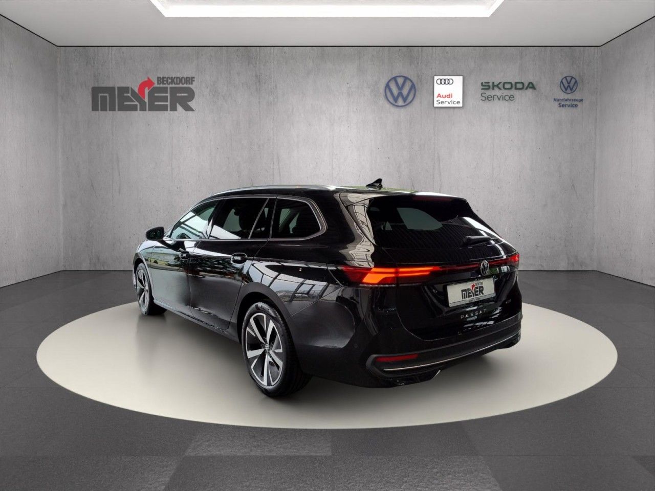 Passat Variant Business 1.5 eTSI DSG Klima Navi