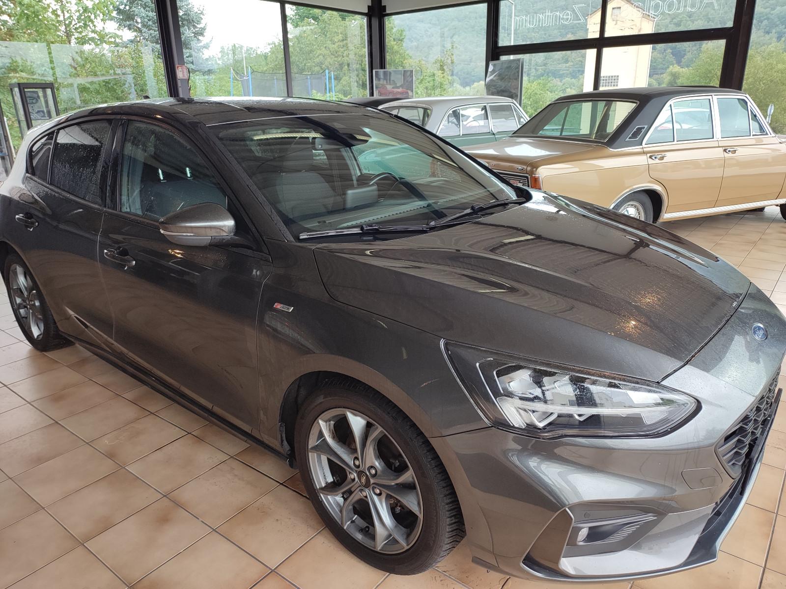 Ford Focus Lim. ST-Line