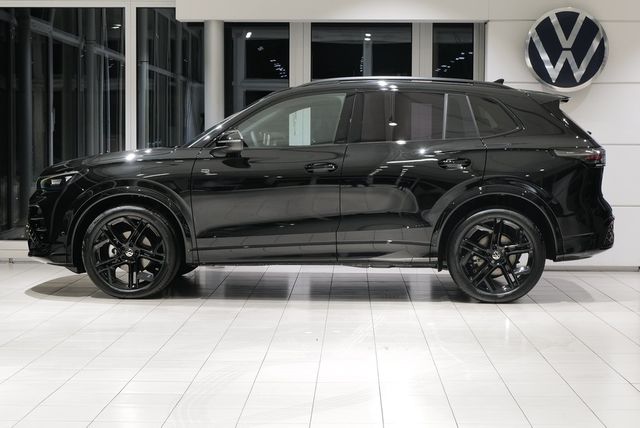 Volkswagen Tiguan 1.5eTSI DSG R-Line BlackStyle Pano AHK Le