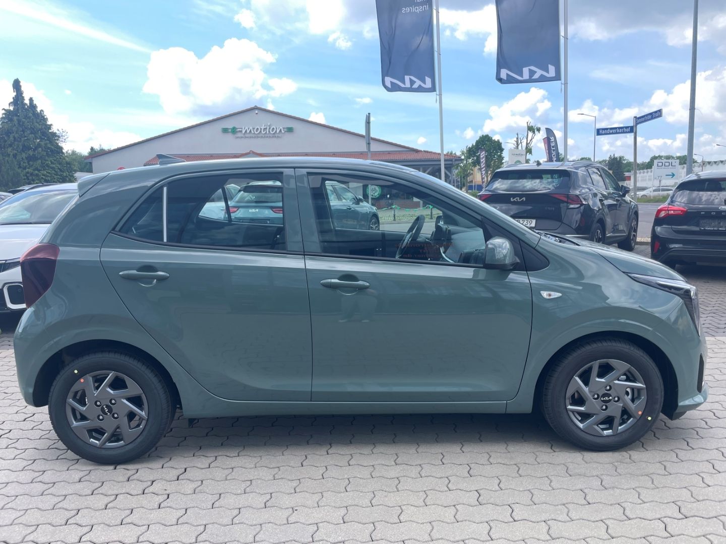 Fahrzeugabbildung Kia Picanto Vision PDC SHZ Navi Klima Lenkradhzg