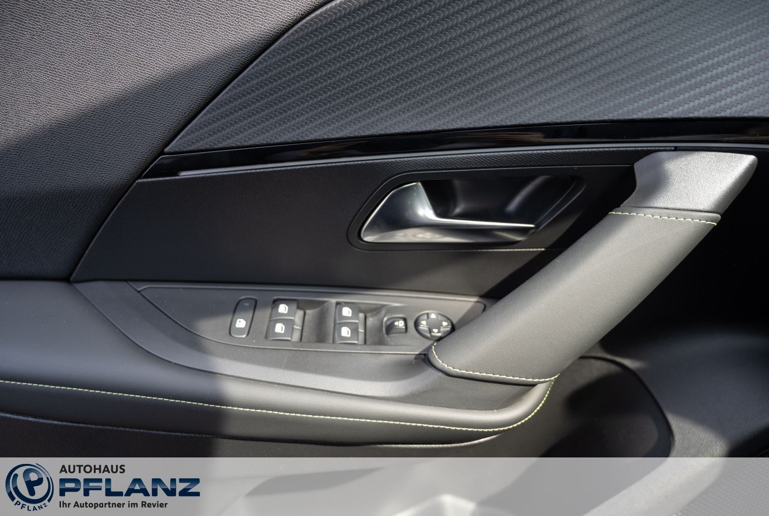 Peugeot 2008 - Bild 12