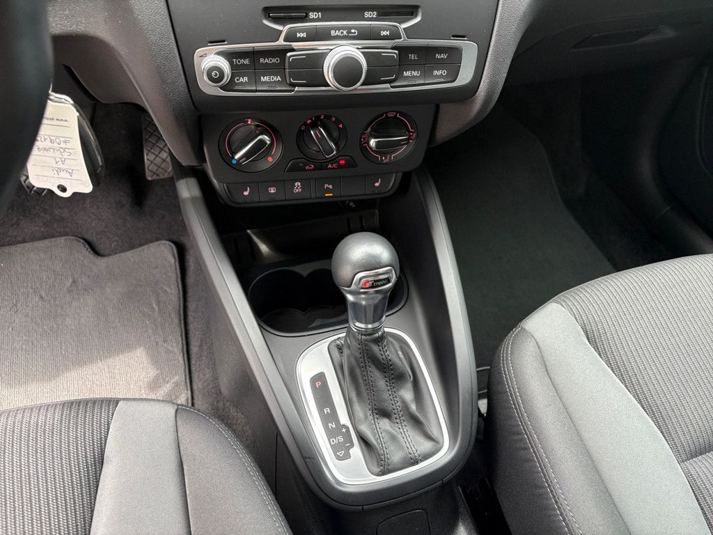 Fahrzeugabbildung Audi A1 Sportback 1.0 TFSI design