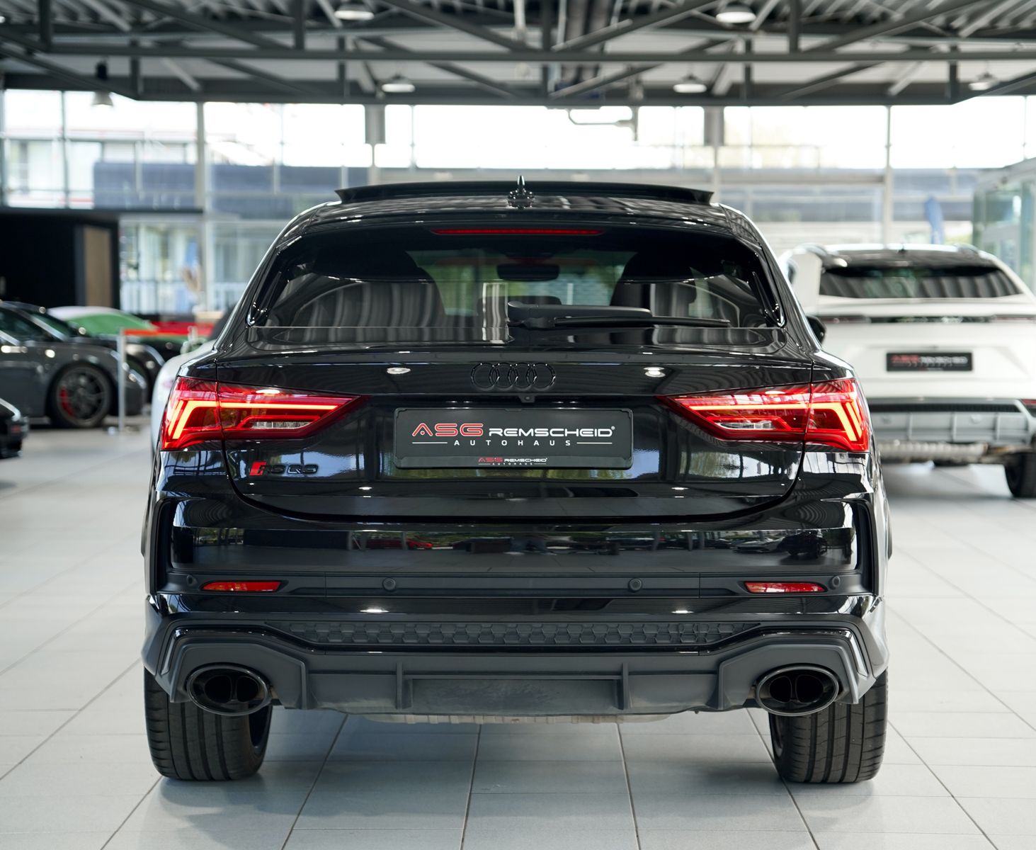 Audi Rsq3