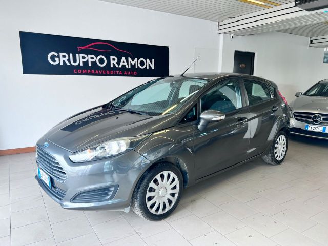 Ford Fiesta 1.2 60CV 5 porte Titanium