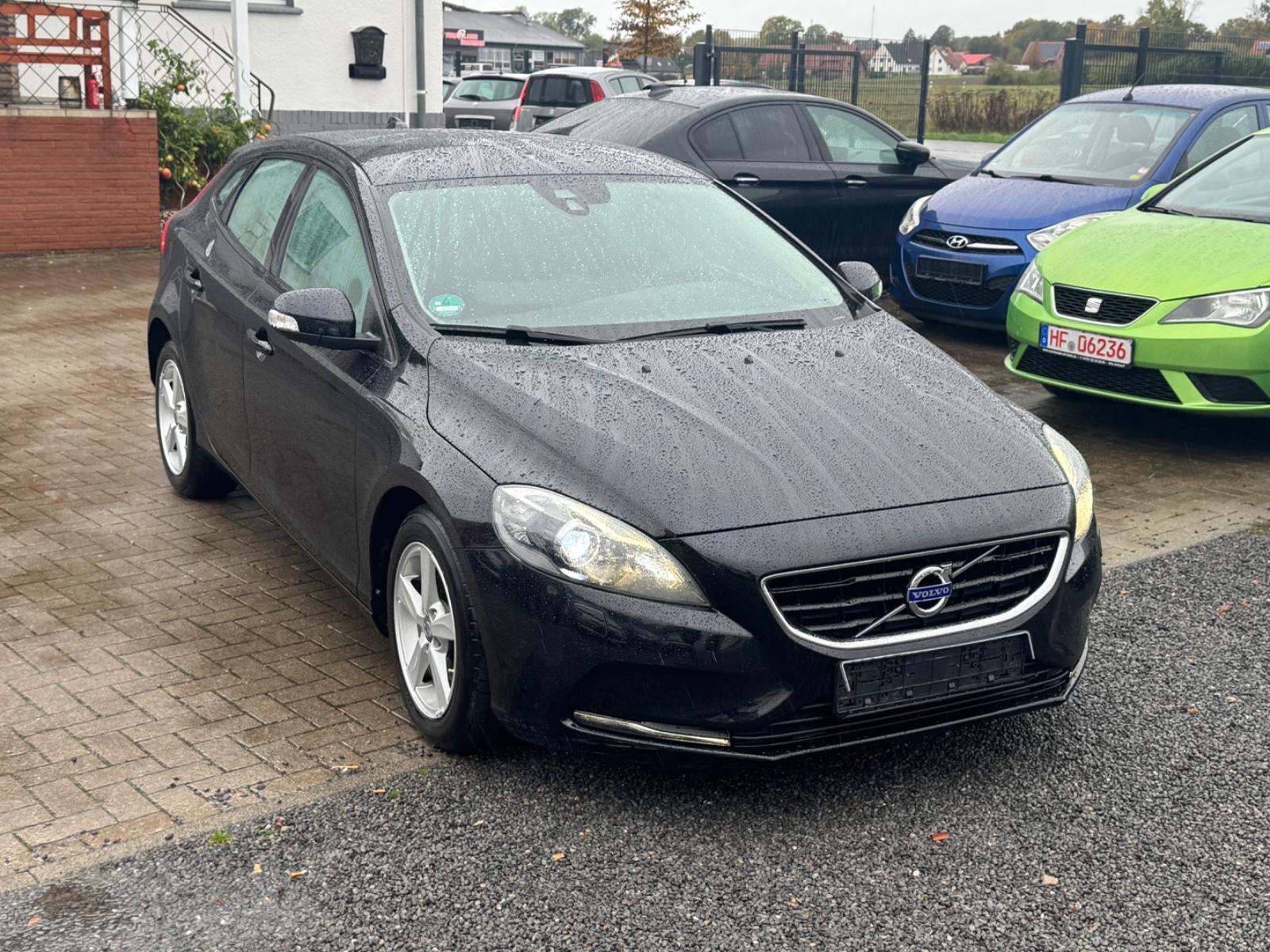 Volvo V40 You! Xenon 2.Hand Scheckheft Zahnriemen Neu
