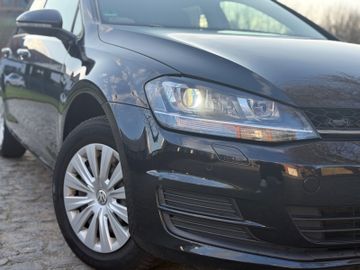 Volkswagen Golf - 3