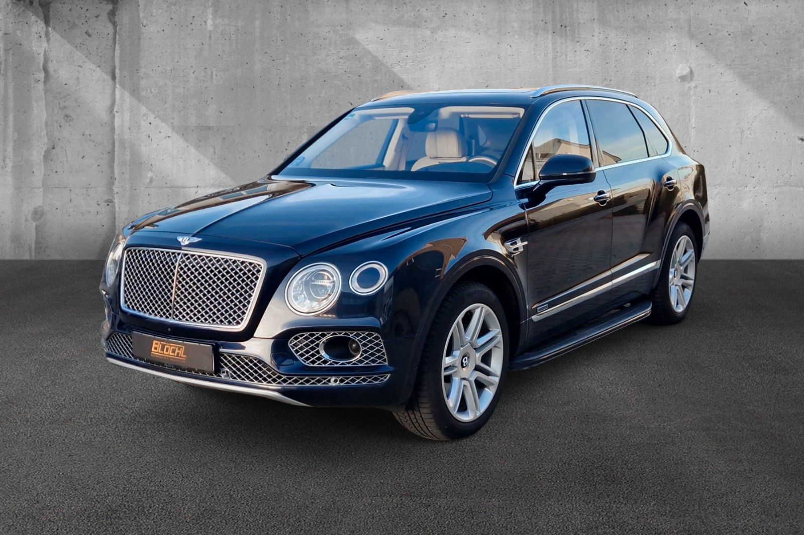Fahrzeugabbildung Bentley Bentayga V8 Diesel*Massage*AHK*Schiebedach*VOLL