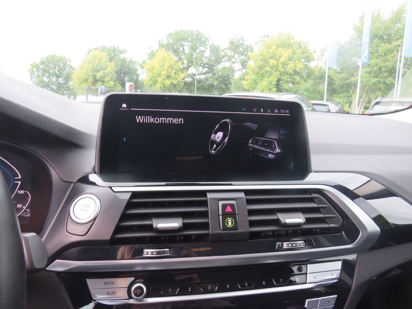 BMW X3 xdrive 30e X-Line HuD ACC HIFI AHK LED foto 13