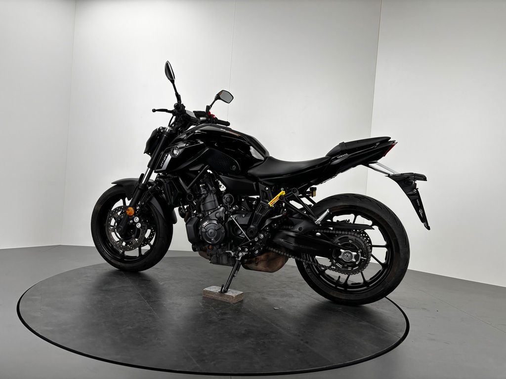Fahrzeugabbildung Yamaha MT-07 35KW *A2 *SERVICE NEU