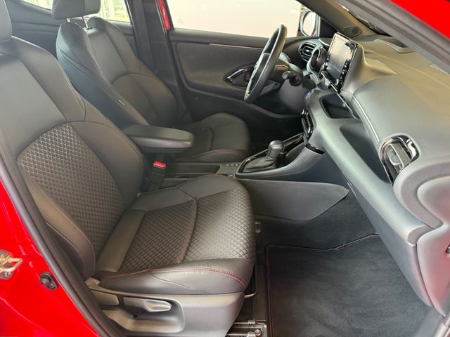 Toyota Yaris Hybrid Premiere Edition *HUD*ALLWETTER*