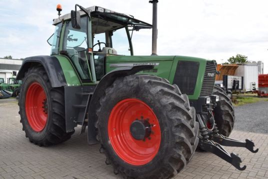 Fendt Favorit 822