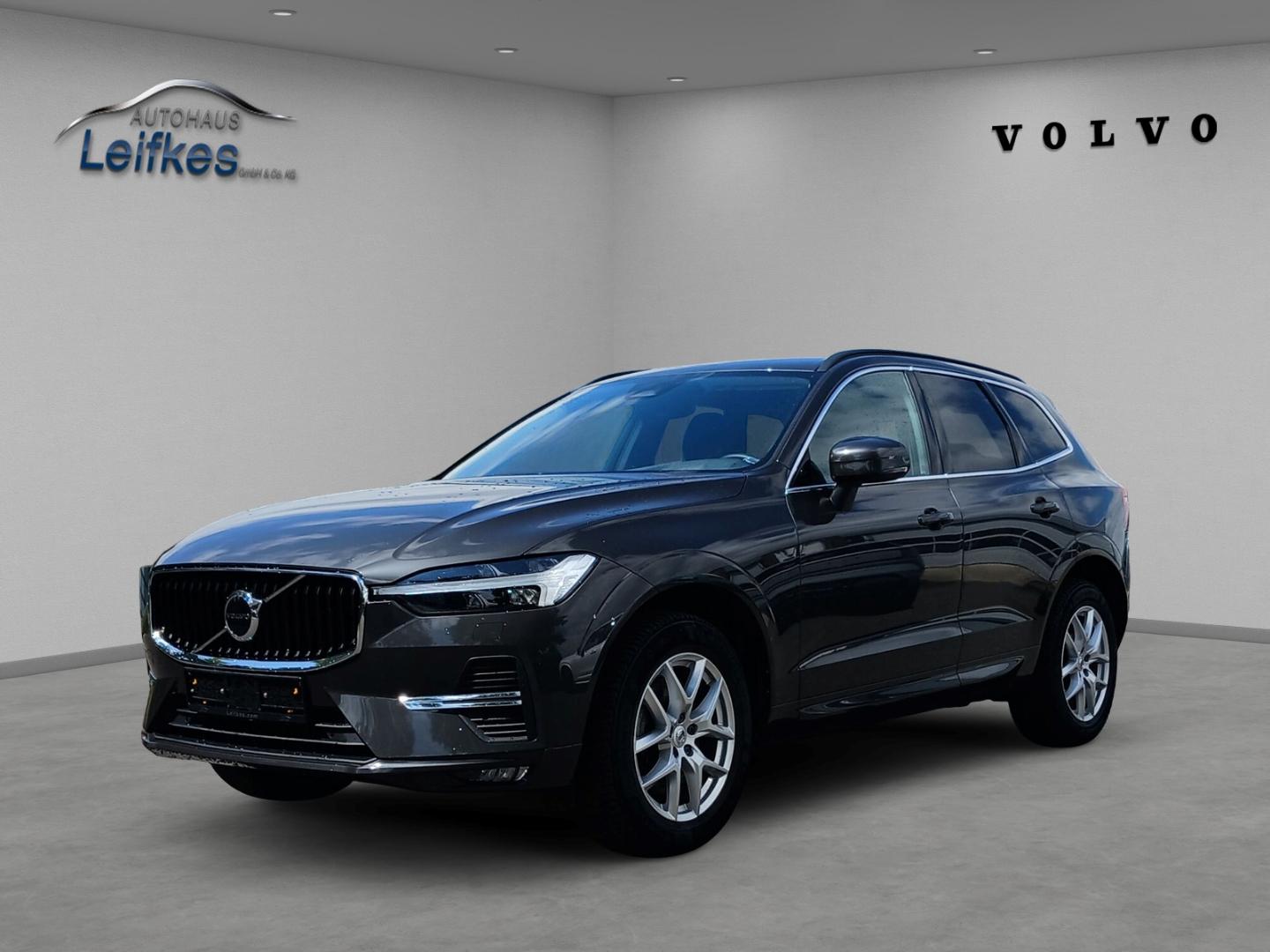 Volvo XC60 B4 Diesel Core 2WD Rückfahrkamera PDC Front