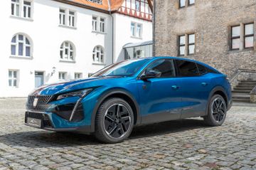 Peugeot 408 - 1