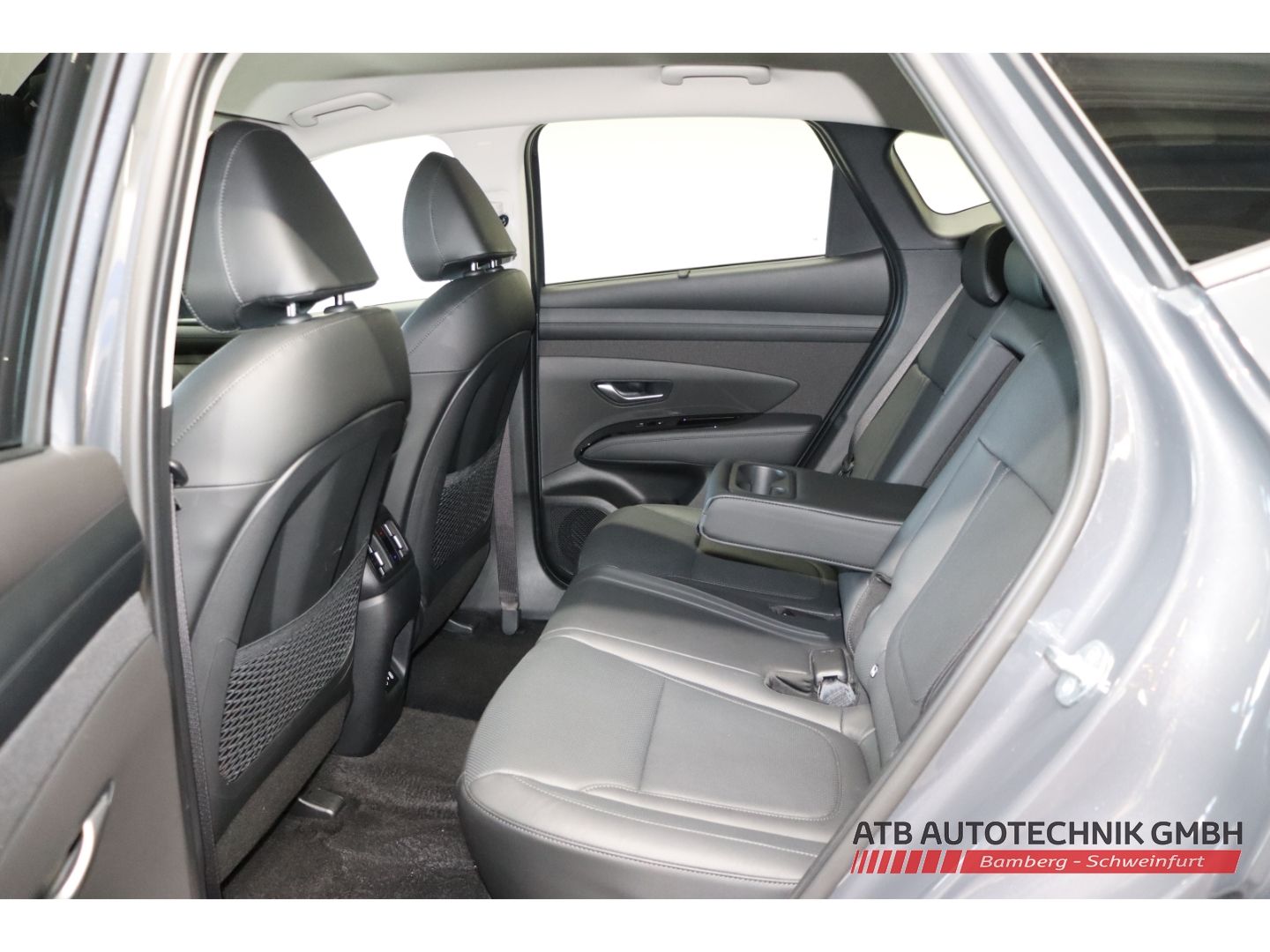 Fahrzeugabbildung Hyundai Tucson Prime 1.6 T-GDI PHEV 4WD SOH 98,7%  HUD N