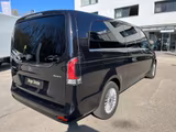 Mercedes-Benz V 300 d 4MATIC AVANTGARDE Extralang Avantgard, L - 8-Sitzer Autos