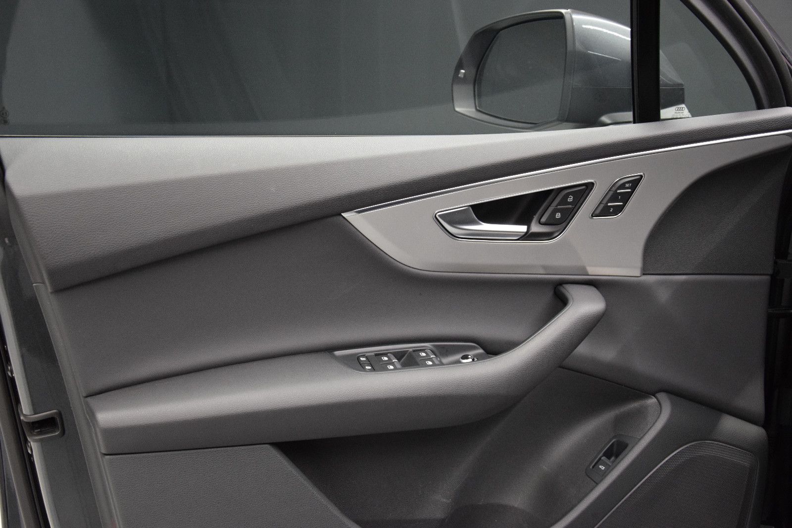 Fahrzeugabbildung Audi Q7 50 TDI quattro S line Pano Luft Massage 22"