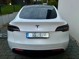 Tesla Model Y Hinterradantrieb RWD / Hardware 4 - Tesla in Leipzig