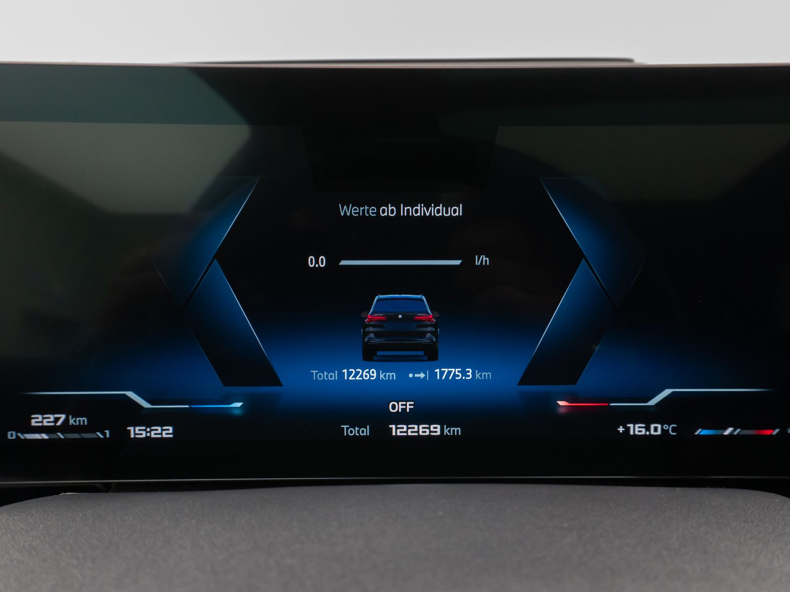 Fahrzeugabbildung BMW X5 M60i Panorama 360° B&W SoftCL Massage 22Zoll