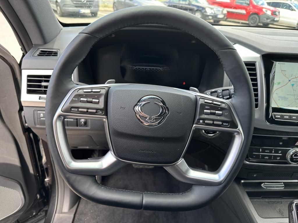 Fahrzeugabbildung Ssangyong Rexton Sapphire 4x4 *Navi*PDC*Fernlichtass.*LED