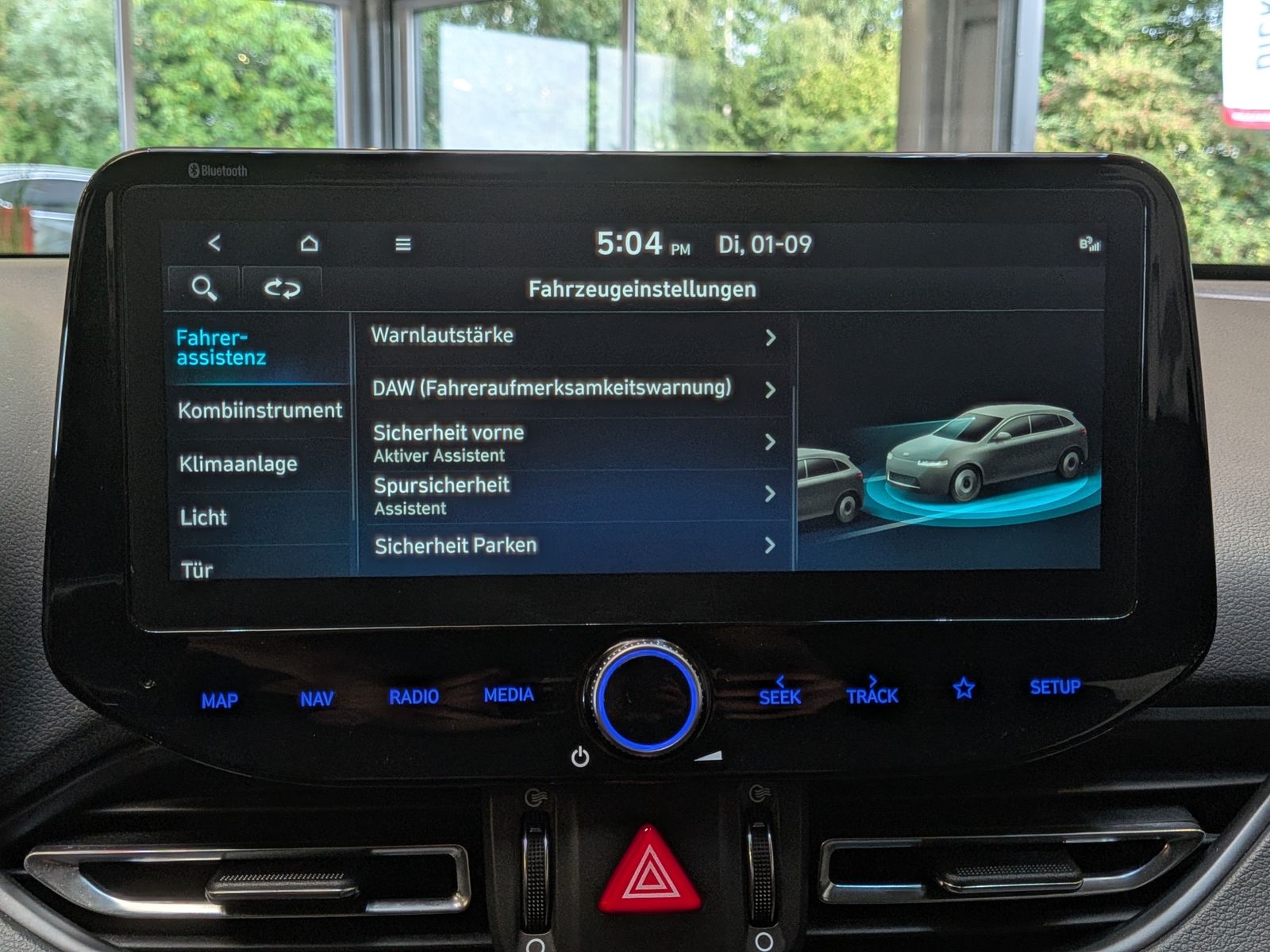 Fahrzeugabbildung Hyundai i30 1.5 T-GDI DCT Trend MHEV Cam Navi LED-Paket