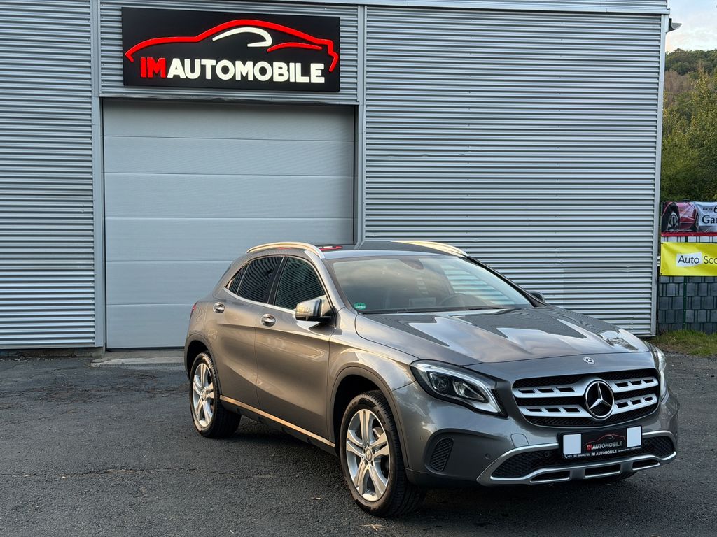 Image of Mercedes-Benz GLA 220