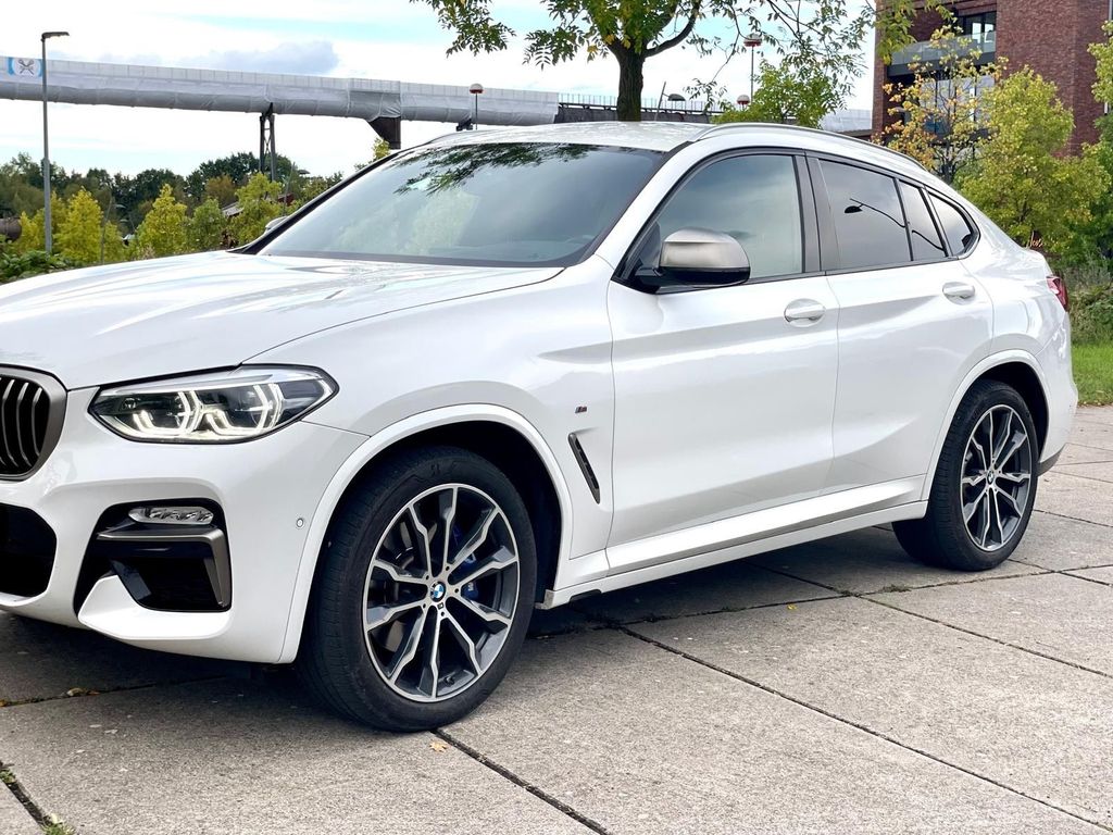 Image of BMW X4 M40