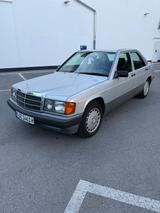 Mercedes-Benz 190 - Mercedes-Benz 190 Gebrauchtwagen in München