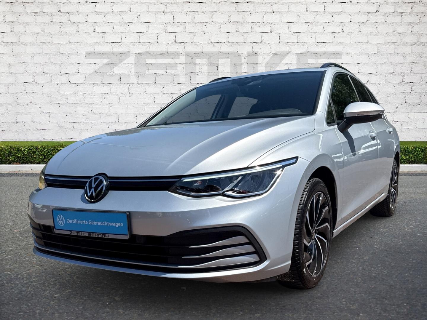 Volkswagen Golf Variant VIII 1.0 TSI Life 1,99%  Digitales 