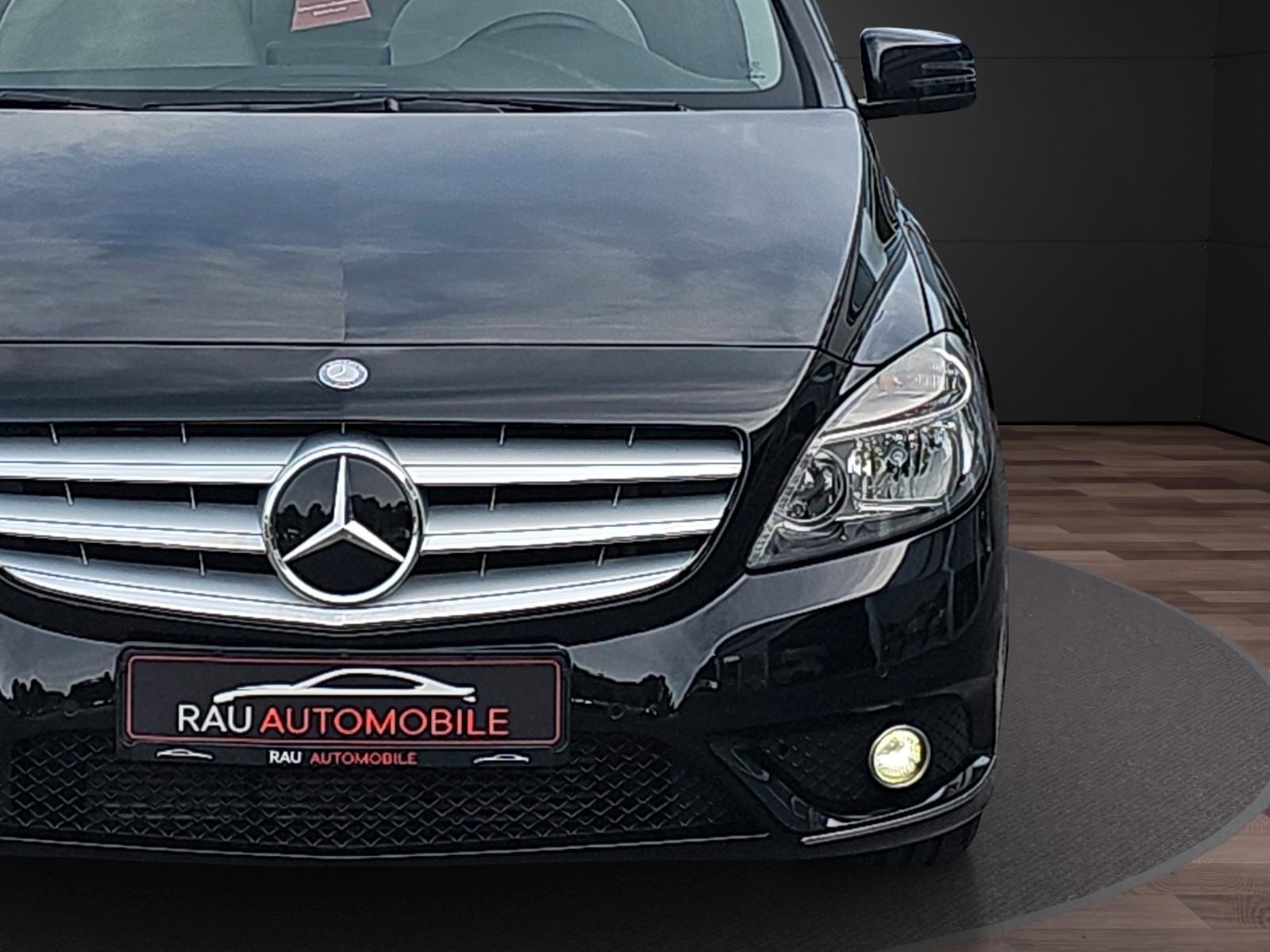 Mercedes-Benz B 180 *Garantie*Service-TÜV Neu*AHK*Automatik*
