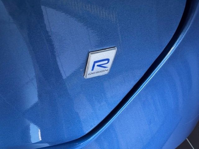 Fahrzeugabbildung Volvo V40 R Design RFK PDC KLIMA LED NAVI SHZ