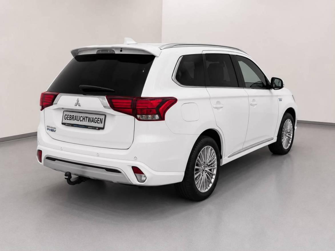 Mitsubishi Plug-In Hybrid Outlander 2.4'Plus'Spirit