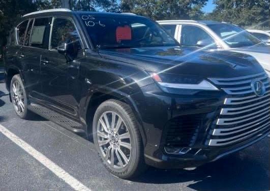 Lexus LX 600