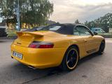 Porsche 911 / Cabriolet 2WD, 6 Gang,  Speed Yellow!   - Porsche: Gelb, 911