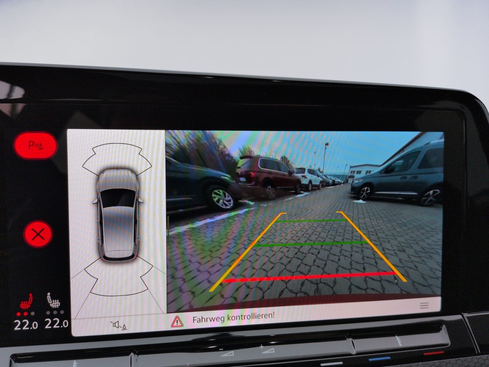 Golf VIII GTI 2.0 DSG PANO+STHZ+RFK+MATRIX+