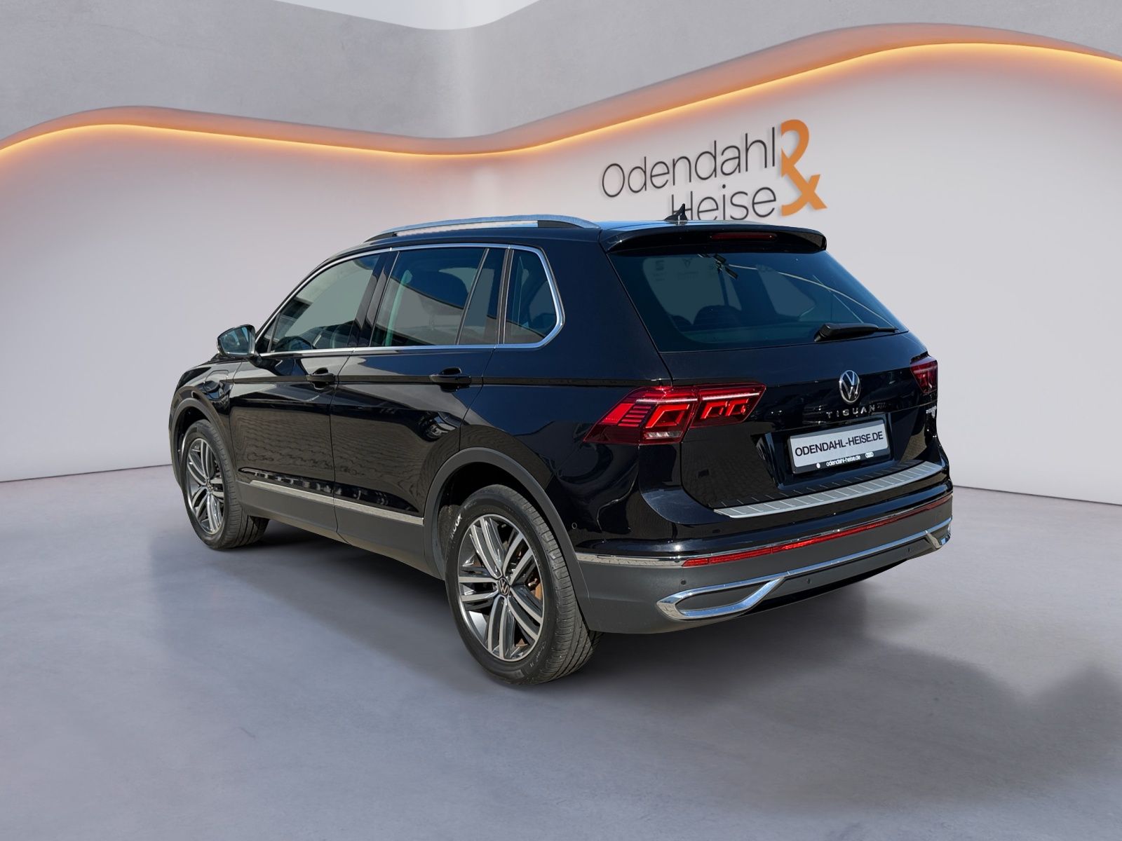 Volkswagen Tiguan Elegance 1.4 eHybrid OPF DSG KAMERA / NAV imagem 3