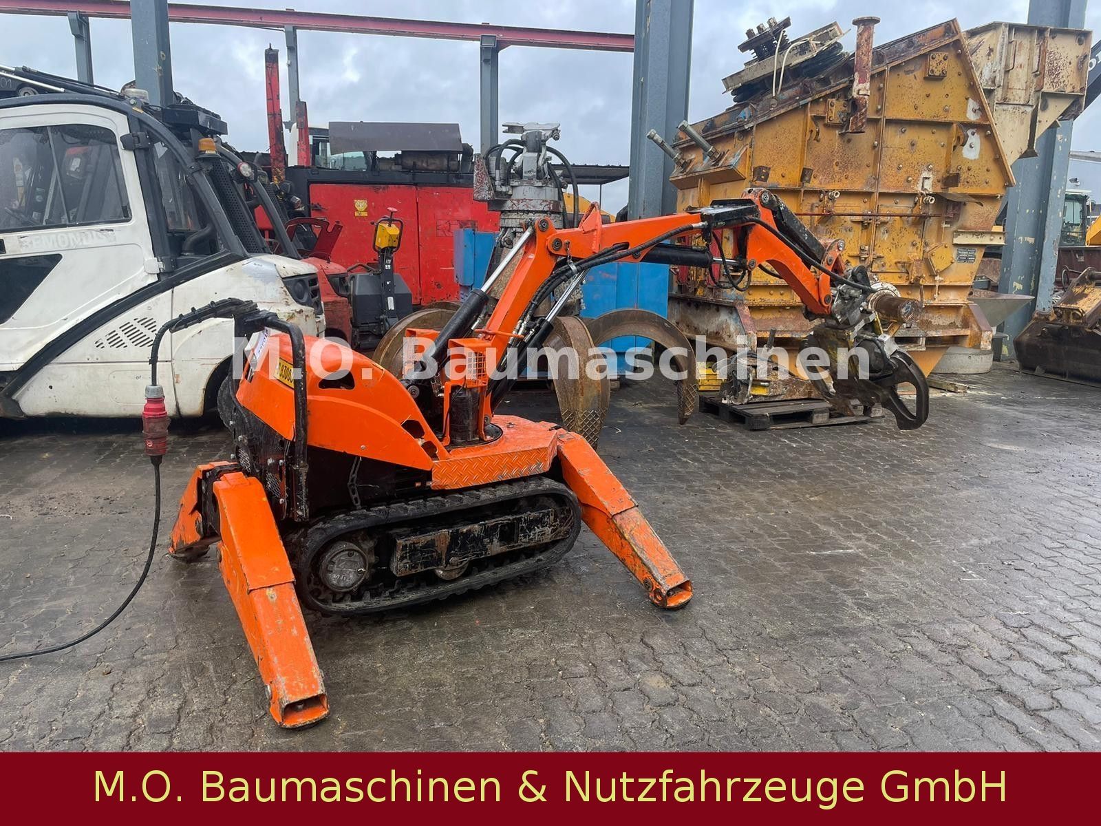 Fahrzeugabbildung Andere Brokk 90  /Schrottschere SW / Hammer / 1.015 Kg