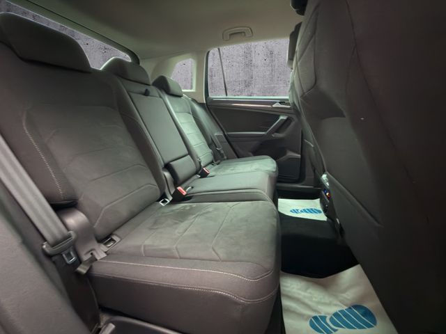 Volkswagen Tiguan Elegance 2.0 TDI DSG*LED*NAVI*APPLE*ACC
