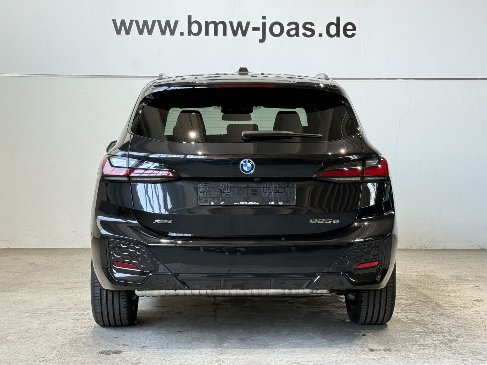 Fahrzeugabbildung BMW 225e xDrive *Komfortzugang *Sportsitze *Head-Up